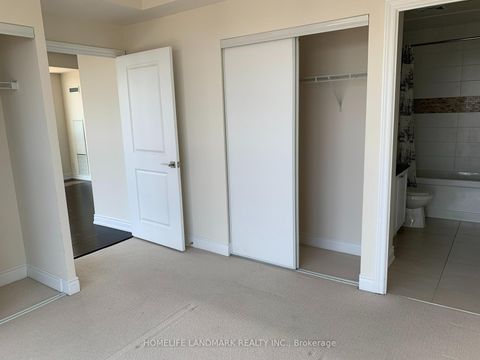 Photo 9 at 3810 - 4011 Brickstone Mews, Creditview, Mississauga