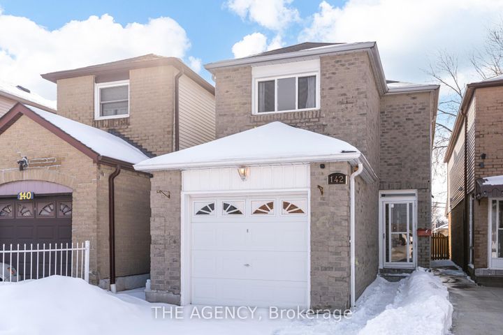 Photo 0 at 142 Greenbrae Circuit, Woburn, Toronto