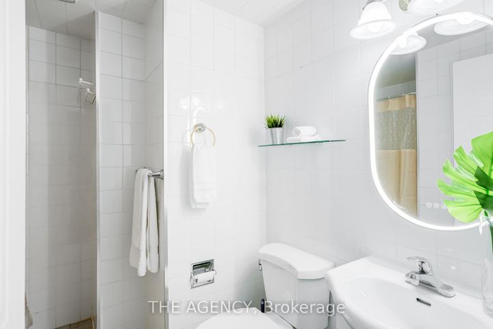 Photo 27 at 142 Greenbrae Circuit, Woburn, Toronto