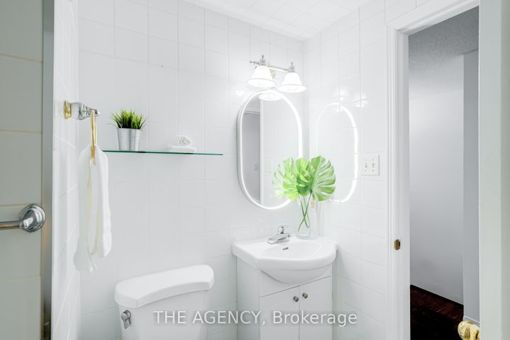 Photo 28 at 142 Greenbrae Circuit, Woburn, Toronto