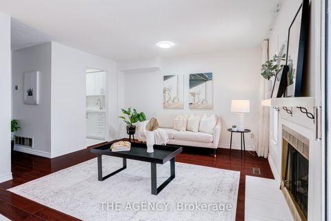 Photo 6 at 142 Greenbrae Circuit, Woburn, Toronto