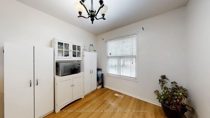 Photo 17 at 13 Don Head Village Boulevard, North Richvale, Richmond Hill