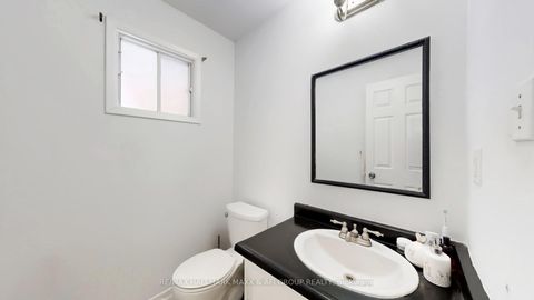 Photo 21 at 13 Don Head Village Boulevard, North Richvale, Richmond Hill