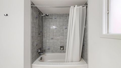 Photo 29 at 13 Don Head Village Boulevard, North Richvale, Richmond Hill