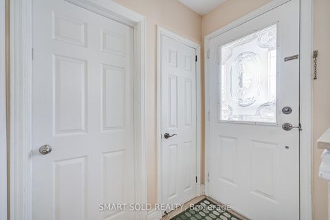 Photo 5 at 438 Marybay Crescent, Crosby, Richmond Hill