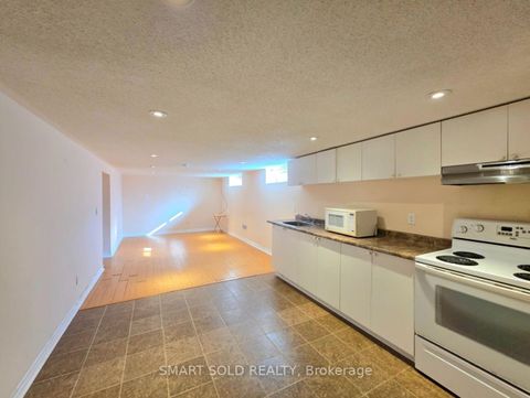 Photo 25 at 438 Marybay Crescent, Crosby, Richmond Hill