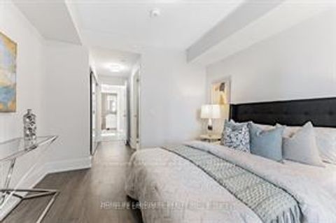 Photo 15 at 914 - 480 Front Street W, Waterfront Communities C1, Toronto