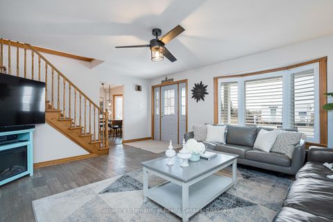 Photo 5 at 154 Mary Street, Creemore, Clearview