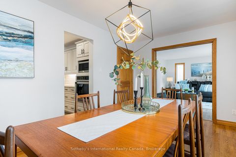 Photo 8 at 154 Mary Street, Creemore, Clearview