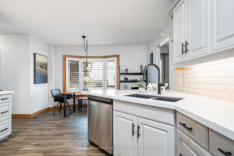 Photo 9 at 154 Mary Street, Creemore, Clearview