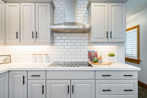 Photo 12 at 154 Mary Street, Creemore, Clearview