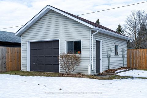 Photo 44 at 154 Mary Street, Creemore, Clearview