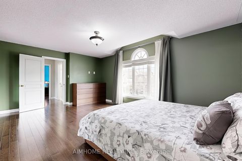 Photo 27 at 8 Brookhurst Avenue, Keswick South, Georgina