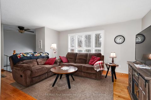 Photo 7 at 218 Datas Drive, Stayner, Clearview