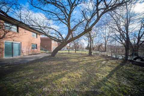 Photo 3 at 1153 Huntingwood Drive, Malvern West, Toronto