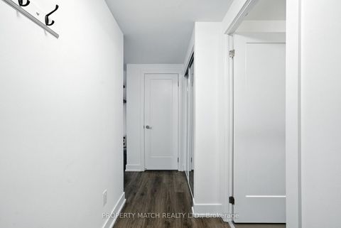 Photo 4 at 802 - 2545 Simcoe Street N, Windfields, Oshawa