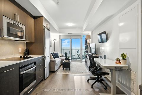 Photo 8 at 802 - 2545 Simcoe Street N, Windfields, Oshawa