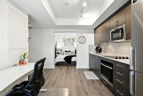 Photo 11 at 802 - 2545 Simcoe Street N, Windfields, Oshawa