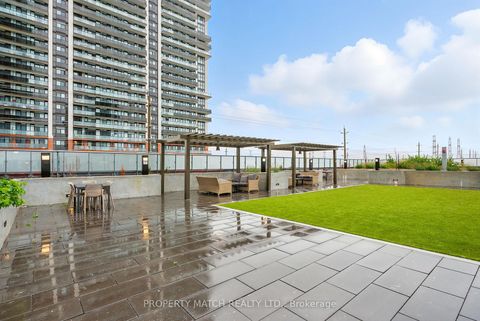 Photo 22 at 802 - 2545 Simcoe Street N, Windfields, Oshawa