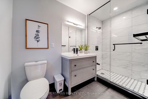 Photo 23 at 75 Rockwood Crescent, Beverley Glen, Vaughan