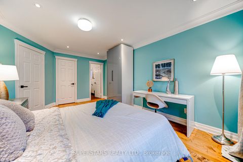 Photo 26 at 75 Rockwood Crescent, Beverley Glen, Vaughan