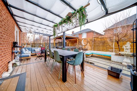 Photo 32 at 75 Rockwood Crescent, Beverley Glen, Vaughan