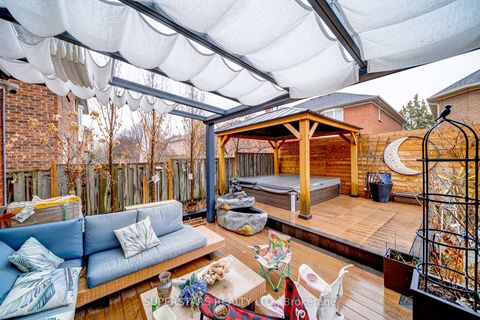 Photo 33 at 75 Rockwood Crescent, Beverley Glen, Vaughan