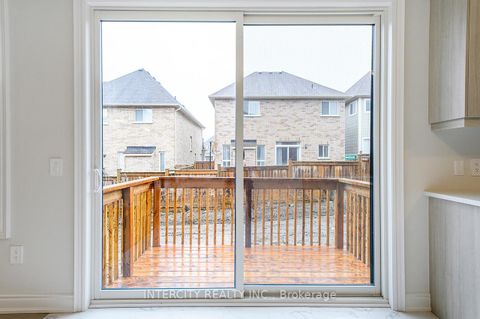 Photo 19 at 51 Bostock Drive, Keswick South, Georgina