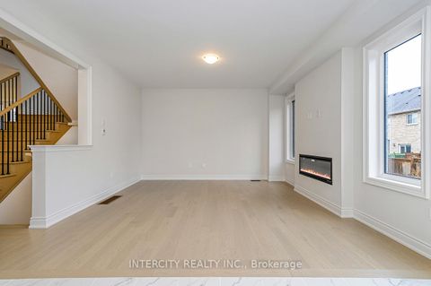 Photo 22 at 51 Bostock Drive, Keswick South, Georgina