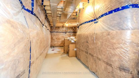 Photo 35 at 1 Harvest Crescent, Rural Barrie Southeast, Barrie