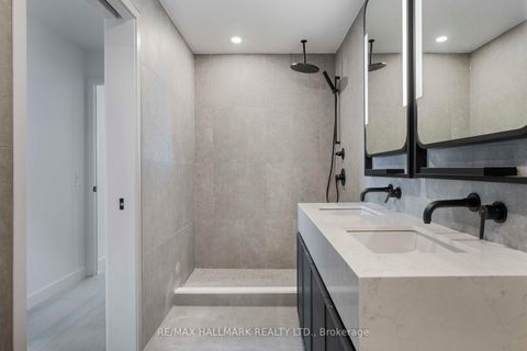 Photo 12 at 1310 - 1050 Eastern Avenue, The Beaches, Toronto