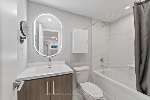 Photo 33 at TH114 - 30 William Jackson Way, New Toronto, Toronto