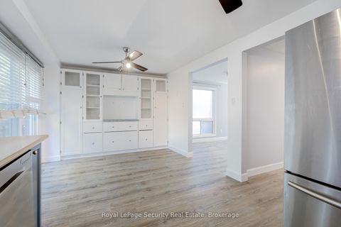 Photo 5 at 32 Wilson Court, Allandale, Barrie