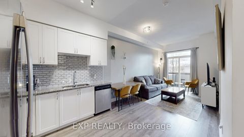 Photo 10 at 206 - 2800 Keele Street, CFB, Toronto