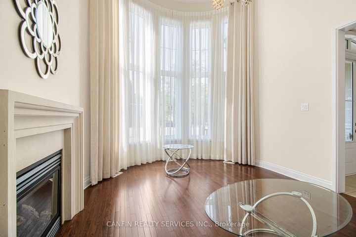 Photo 9 at 10 Calstock Place, Credit Valley, Brampton