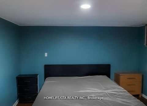 Photo 31 at 107 Milford Haven Drive, Morningside, Toronto