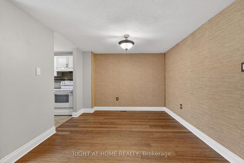 Photo 5 at 10 - 32 Sawmill Road, Ardagh, Barrie