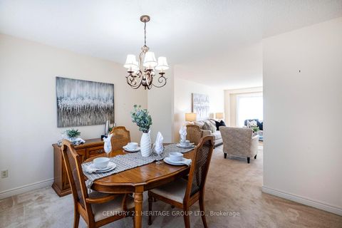 Photo 13 at 804 Mahina Street, McLaughlin, Oshawa