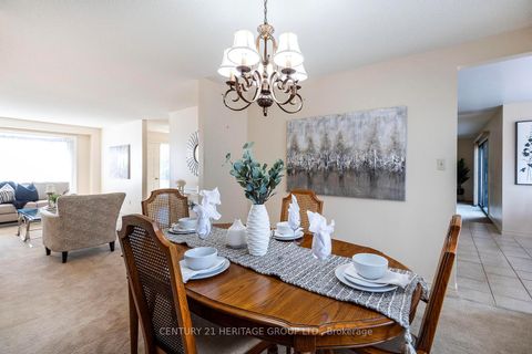 Photo 14 at 804 Mahina Street, McLaughlin, Oshawa