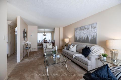 Photo 18 at 804 Mahina Street, McLaughlin, Oshawa