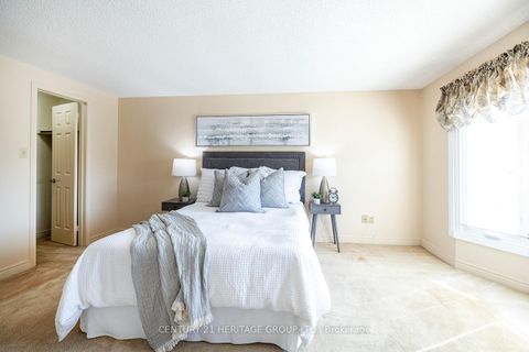 Photo 29 at 804 Mahina Street, McLaughlin, Oshawa