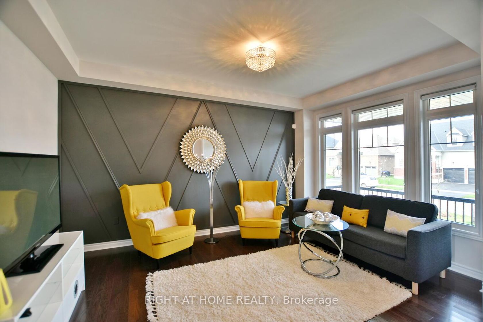 94 KIRBY Avenue, Collingwood by Loree Meneguzzi Real Estate 94 KIRBY Avenue, Collingwood