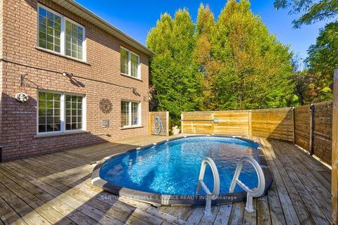 Photo 28 at 49 Humber Forest Court, Sonoma Heights, Vaughan