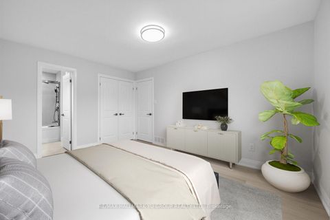 Photo 17 at 12 Pleasant View Drive, Pleasant View, Toronto