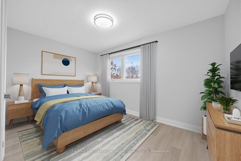 Photo 21 at 12 Pleasant View Drive, Pleasant View, Toronto