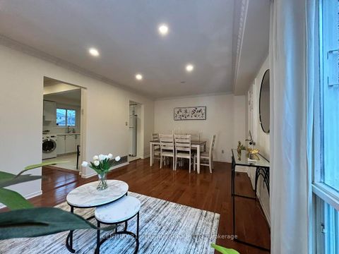 Photo 3 at 38 Gray Crescent, North Richvale, Richmond Hill