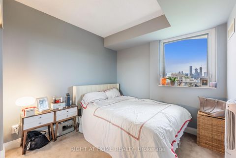 Photo 3 at 704 - 1430 Yonge Street, St. Clair, Toronto