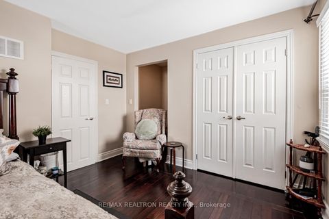 Photo 14 at 245 Elmwood Avenue, Harding, Richmond Hill