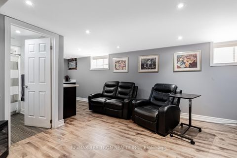 Photo 17 at 245 Elmwood Avenue, Harding, Richmond Hill