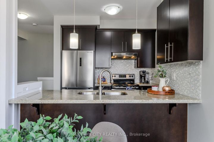 Photo 5 at 310 Fall Fair Way, Binbrook, Hamilton